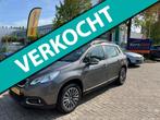 Peugeot 2008 1.2 PureTech Style - NAVIGATIE - TREKHAAK - NAP, Voorwielaandrijving, Euro 5, Stof, Zwart