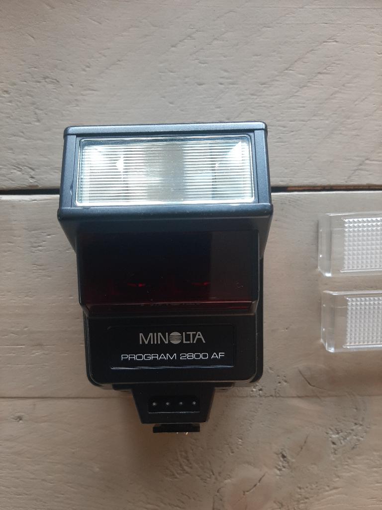 2 Minolta flitsers - Program 2800AF en Program 1800AF, Ophalen of Verzenden, Gebruikt, Overige merken