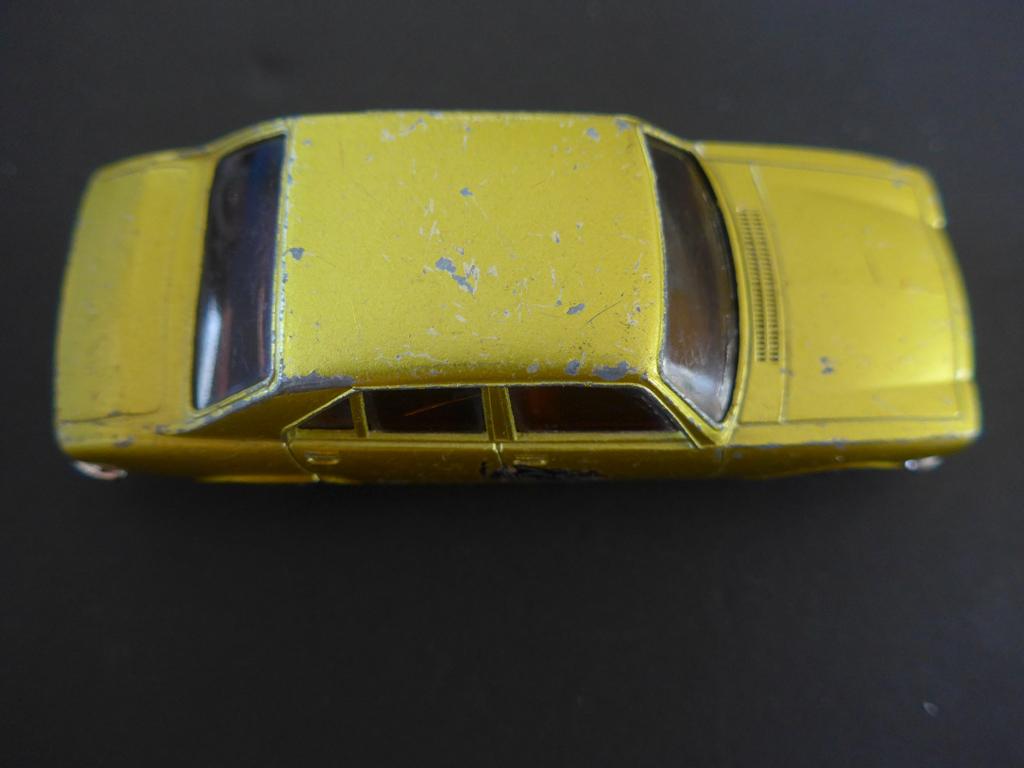 Dinky Toys 1406 - Peugeot 504 " Cougar"Made in France, Hobby en Vrije tijd, Modelauto's | 1:43, Ophalen of Verzenden, Gebruikt