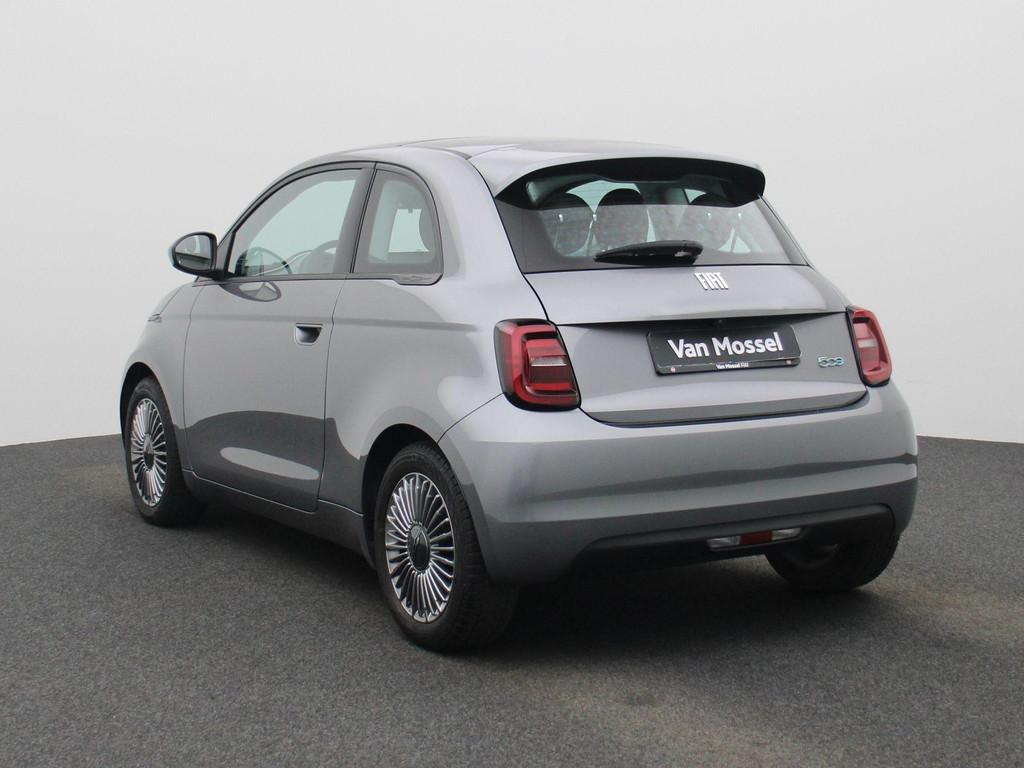 Fiat 500e 500e 42 kWh Icon AUTOMAAT | NAVIGATIE | LMV | PDC, Auto's, Fiat, 12 maanden, Stof, Gebruikt, 118 pk