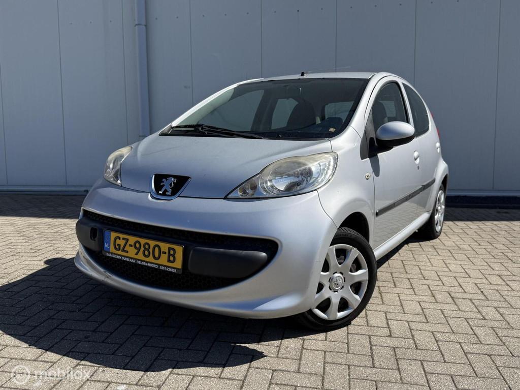 Peugeot 107 1.0 XR Airco Elektrische ramen 5-deurs Koppeling, Auto's, Peugeot, Bedrijf, Te koop, ABS, Airbags, Airconditioning
