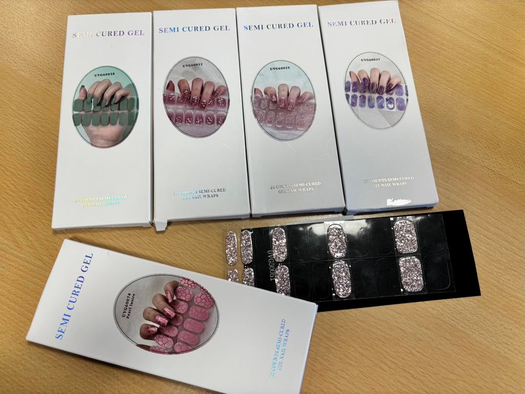 4 pakjes Semi Cured Gel nail wraps nieuw, Ophalen, Nieuw, Ogen