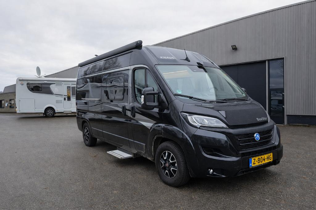 Knaus Boxstar Street 600 MQ | Zwart | Luxe uitvoering | 2023, Caravans en Kamperen, Ringverwarming, Fiat, Tot en met 2, Knaus