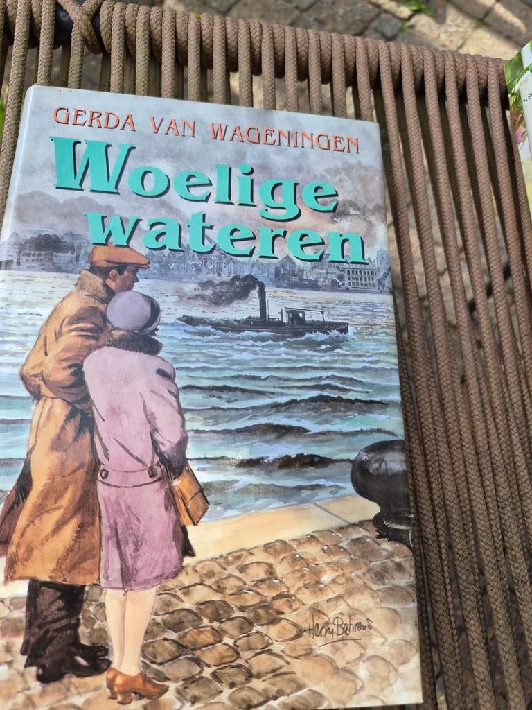 Woelige wateren - Gerda van Wageningen, Boeken, Ophalen of Verzenden, Gelezen, Gerda van Wageningen
