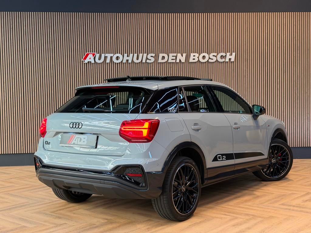 Audi Q2 35 TFSI S Line. Pano - Matrix - Ambiance - B&O - ACC, 4 cilinders, 150 pk, Bedrijf, 690 kg