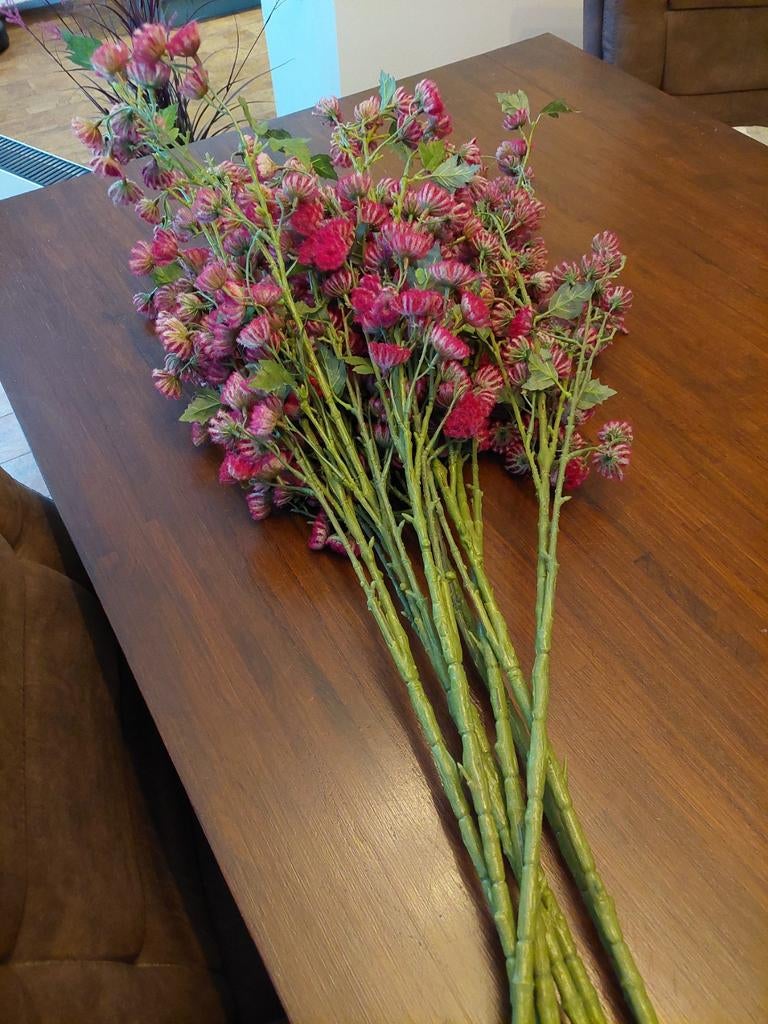 Mooie bos bloemen van intratuin, Ophalen, Zo goed als nieuw