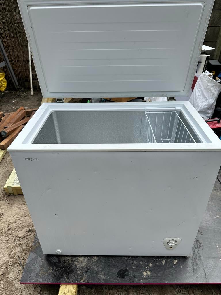 Exquisit vrieskist, 85 tot 120 cm, Vrieskist, Gebruikt, Verzenden