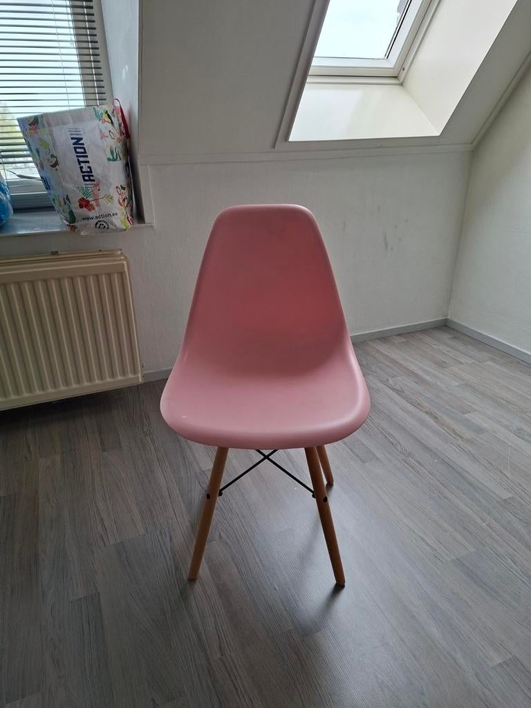 Kuip stoel roze, Huis en Inrichting, Stoelen, Ophalen
