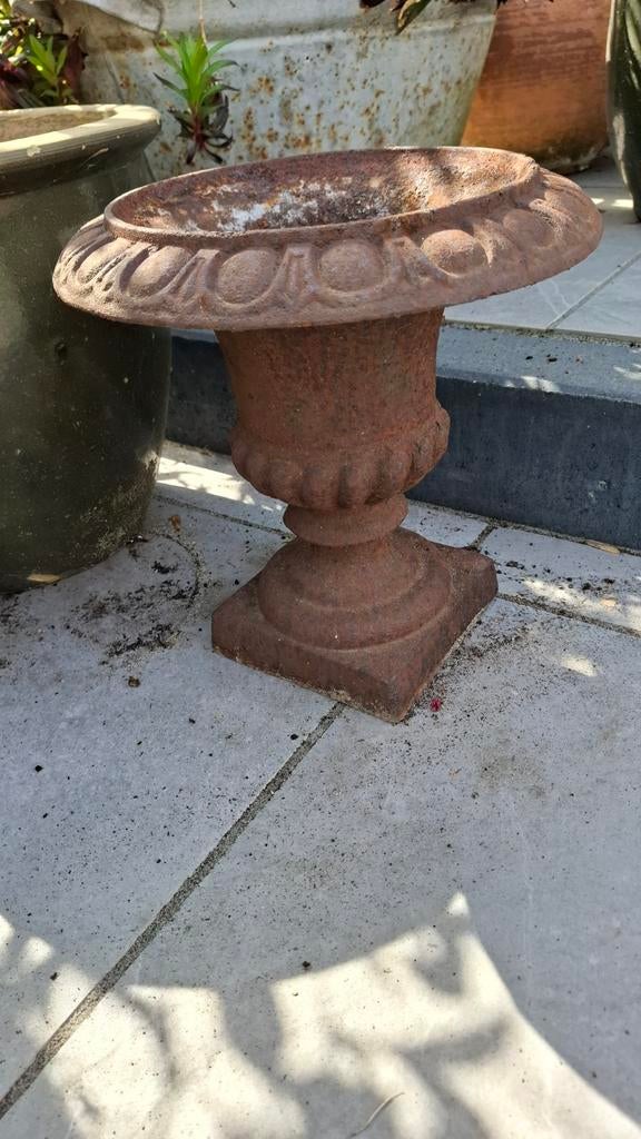 Zware gietijzeren vaas Franse vaas tuinvaas decoratie, Antiek en Kunst, Ophalen of Verzenden