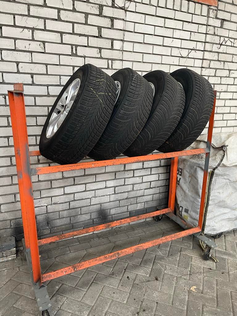 Banden rek, Ophalen