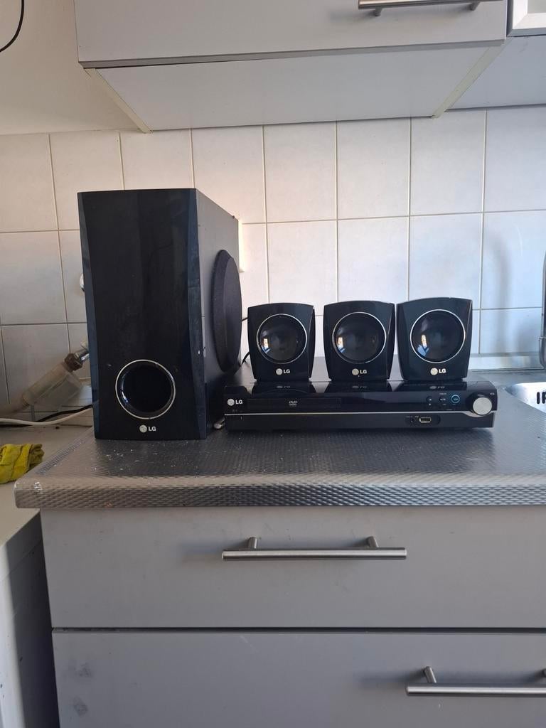 LG Surround Sound Systeem met DVD-speler, Overige merken, Ophalen of Verzenden, Dvd-speler, Gebruikt