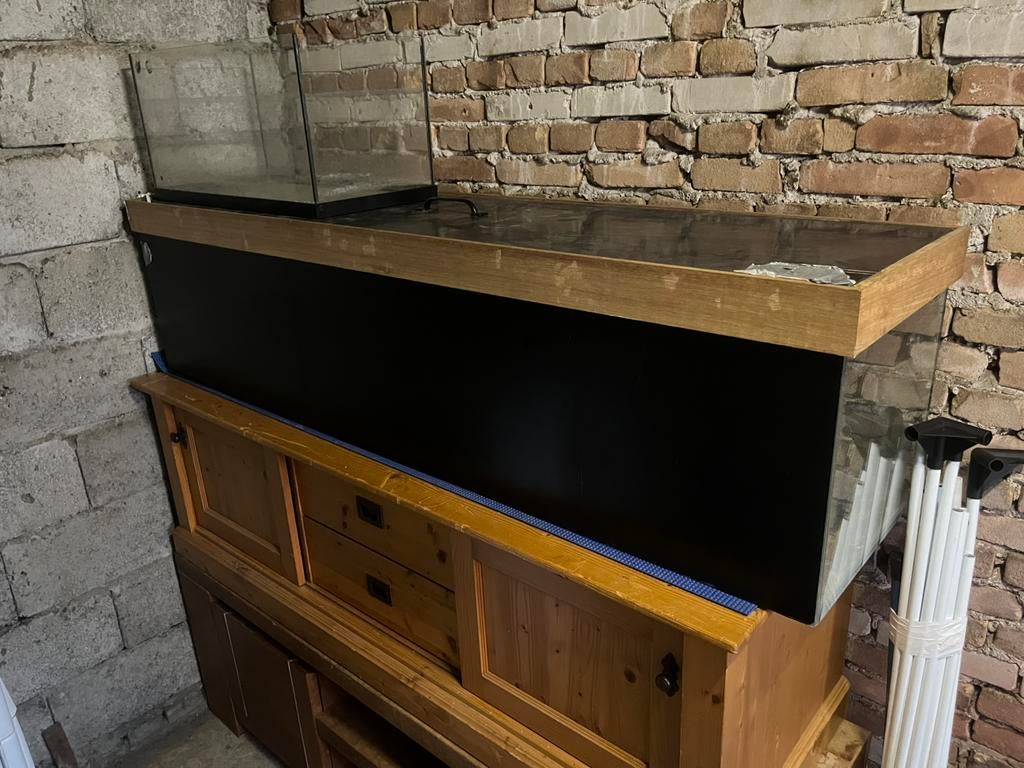 Aquarium met kast 256L, Dieren en Toebehoren, Vissen | Aquaria en Toebehoren, Ophalen, Gebruikt, Leeg aquarium