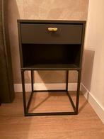2 stuks nachtkastje ikea vikhammer, Ophalen, Overige materialen, Minder dan 45 cm, Zo goed als nieuw