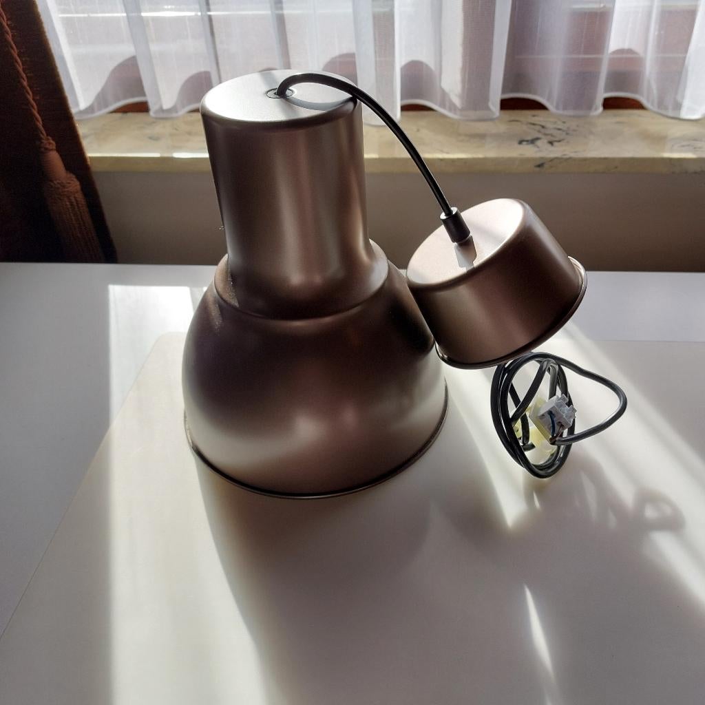 Plafondlampje, Hoogte: 26 cm, Dia: max 22,5 cm, kapje 12cm., Ophalen of Verzenden, Zo goed als nieuw, Metaal, Minder dan 50 cm