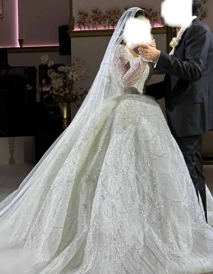 Hand gemaakte bruidsjurk, Kleding | Dames, Trouwkleding en Trouwaccessoires, Zo goed als nieuw, Trouwjurk, Wit, Ophalen of Verzenden