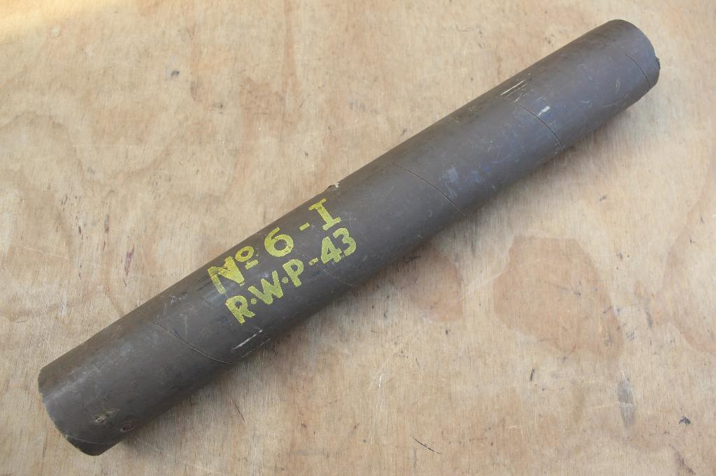 Britse 40mm Bofors Kartonnen Munitie Verpakking 1943, Ophalen of Verzenden, Engeland, Overige typen