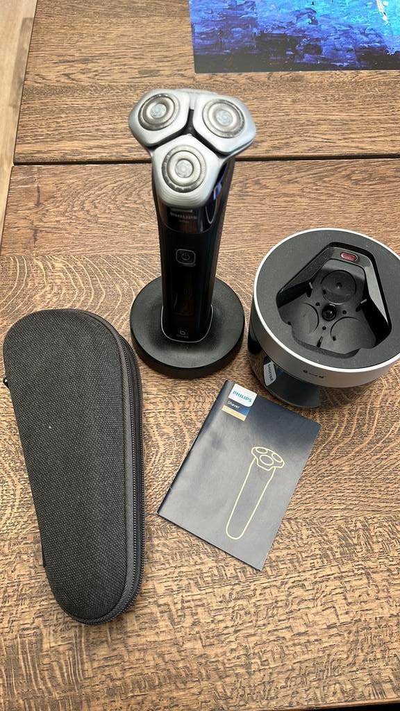 Philips Shaver i9000, Witgoed en Apparatuur, Persoonlijke-verzorgingsapparatuur, Ophalen, Zo goed als nieuw, Scheren en Epileren