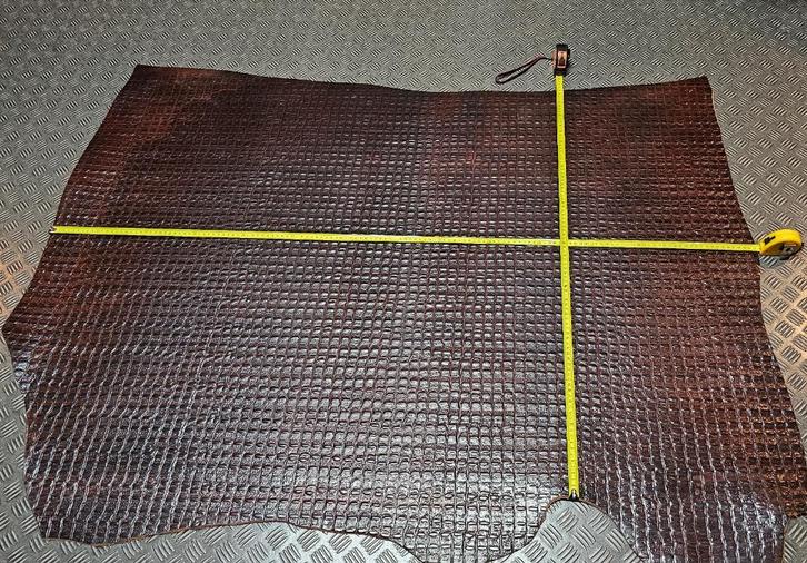 Tuig - Leer Donkerbruin(Zie omschrijving!), Hobby en Vrije tijd, Stoffen en Lappen, Nieuw, Leer of Kunstleer, 30 tot 120 cm, 30 tot 200 cm