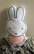 Nijntje kussen, decoratie kinderkamer, Verzenden, Zo goed als nieuw, Kleed of Kussen