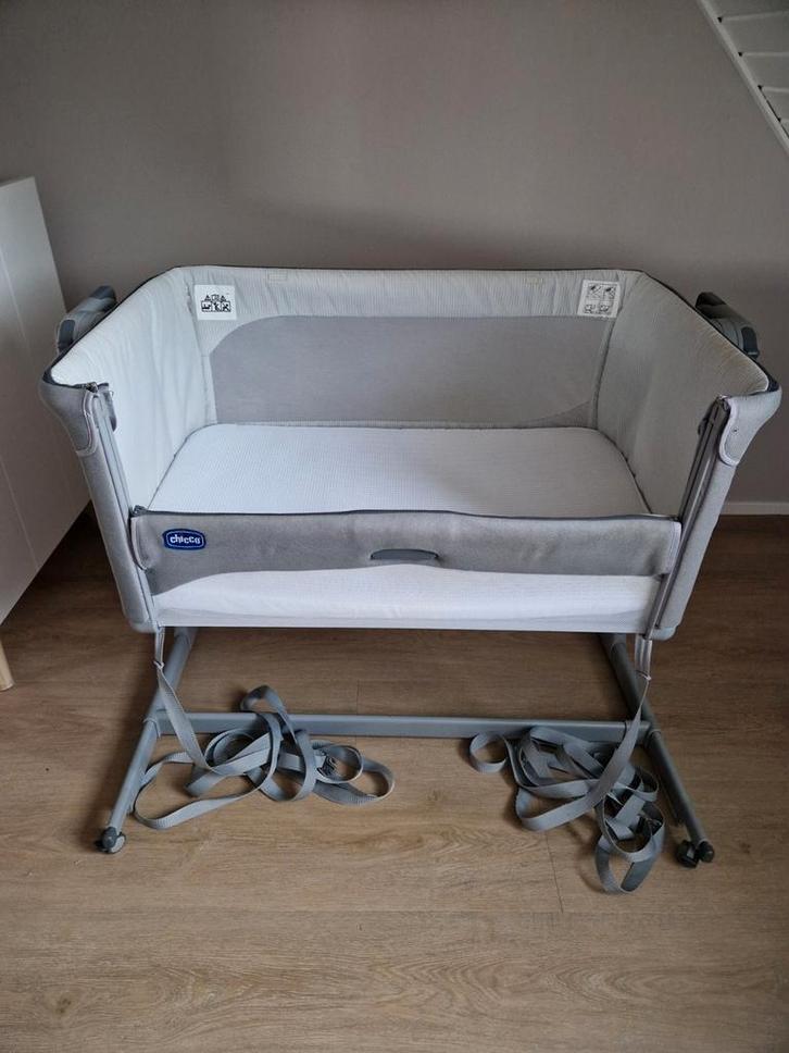 Co sleeper Chicco Next2me Magic Evo, Kinderen en Baby's, Babywiegjes en Ledikanten, Gebruikt, Wieg, Ophalen