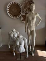 Syl en haar vriendinnen zoeken een nieuw huis (etalagepop), Ophalen