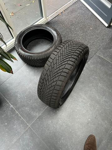 Pirelli Winterbanden 195/65 R16 - 2 stuks beschikbaar voor biedingen