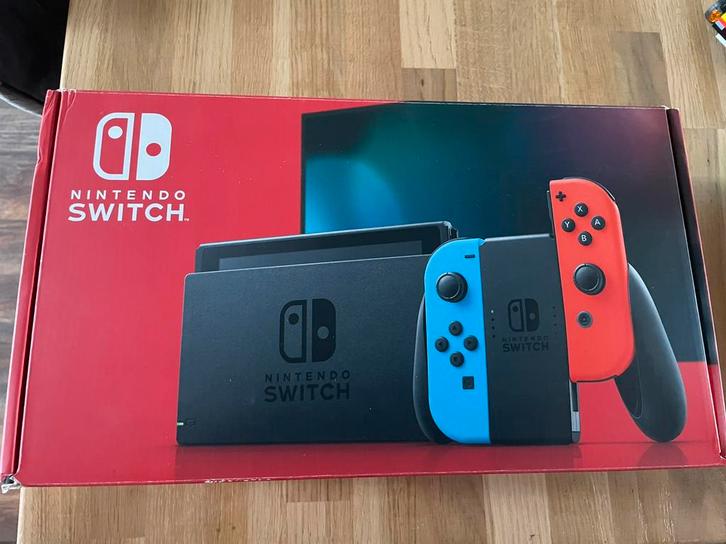 Nintendo Switch + controller + game, Spelcomputers en Games, Spelcomputers | Nintendo Switch, Zo goed als nieuw, Switch Original