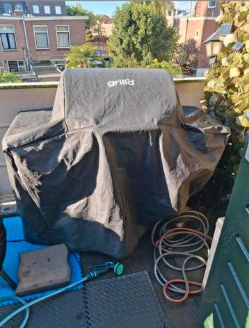 BBQ  met gasfles  grilld beschikbaar voor biedingen