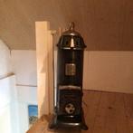 Potkachel zeer oud, Ophalen, Zo goed als nieuw, Hout, Houtkachel