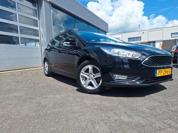 Ford Focus Wagon 1.0 Trend, Navi, Trekhaak, LM Velgen beschikbaar voor biedingen
