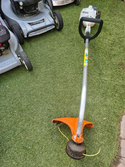 Stihl bosmaaier fs 38 (beurt gehad), Tuin en Terras, Grastrimmers, Zo goed als nieuw, Benzine, Ophalen