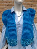 Nieuw handgebreid Blauw Gilet model Kiro by Kim, Ophalen of Verzenden, Nieuw, Blauw