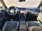 Volkswagen Tiguan 1.4 TSI eHybrid 245pk 3x R line Panodak Ac, Auto's, Volkswagen, 4 cilinders, Wit, 1395 cc, Grijs