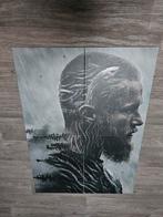 Displate Ragnar Lothbrok voor aan de muur, Huis en Inrichting, Woonaccessoires | Schilderijen, Tekeningen en Foto's, Minder dan 50 cm