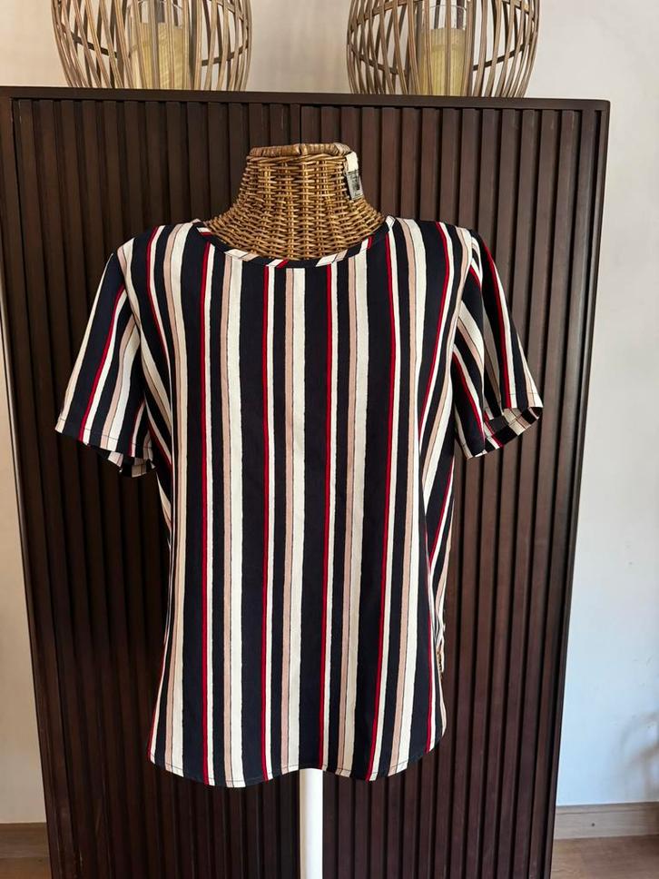 Blouse van Jacqueline de Yong in maat 40, Kleding | Dames, Blouses en Tunieken, Zo goed als nieuw, Maat 38/40 (M), Blauw, Ophalen of Verzenden