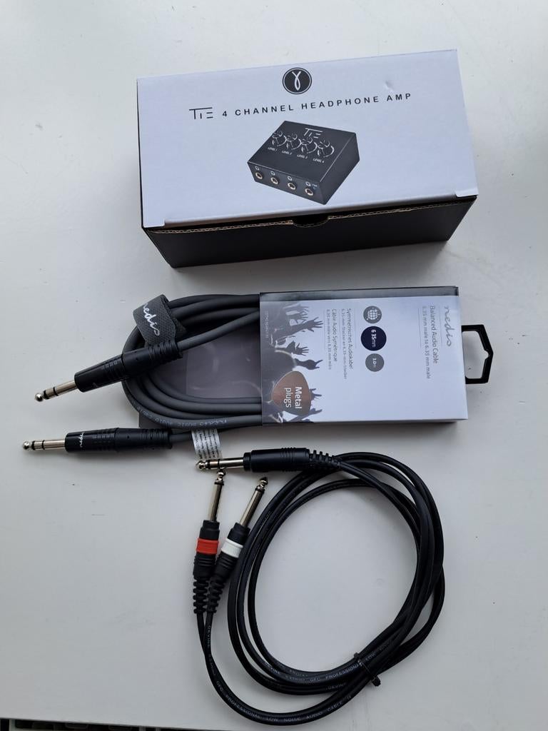 Hoofdtelefoon versterker | nieuw, Ophalen of Verzenden, Nieuw, Audio