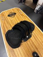 Yeti kitboard bindingen, Watersport en Boten, Twintip, Binding, Ophalen of Verzenden, Zo goed als nieuw