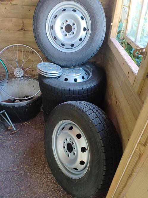 Fiat Ducato Winterbanden met velgen 15 inch., Caravans en Kamperen, Camper-accessoires, Gebruikt, Ophalen