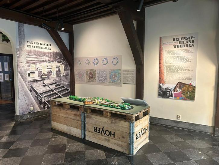 Speciale Pallets voor Tentoonstelling, Huis en Inrichting, Kasten | Overige, Ophalen