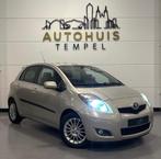 Toyota Yaris 1.3 VVTi Dynamic Automaat Nap Airco 5Deurs Came, Auto's, Gebruikt, 750 kg, 4 cilinders, Beige