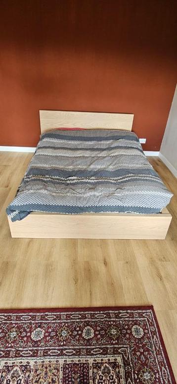Bed Malm Ikea