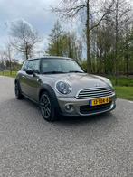 Mini (r56) 1.6 75pk 2012 Grijs, Auto's, Mini, Voorwielaandrijving, 74 pk, 4 stoelen, Origineel Nederlands