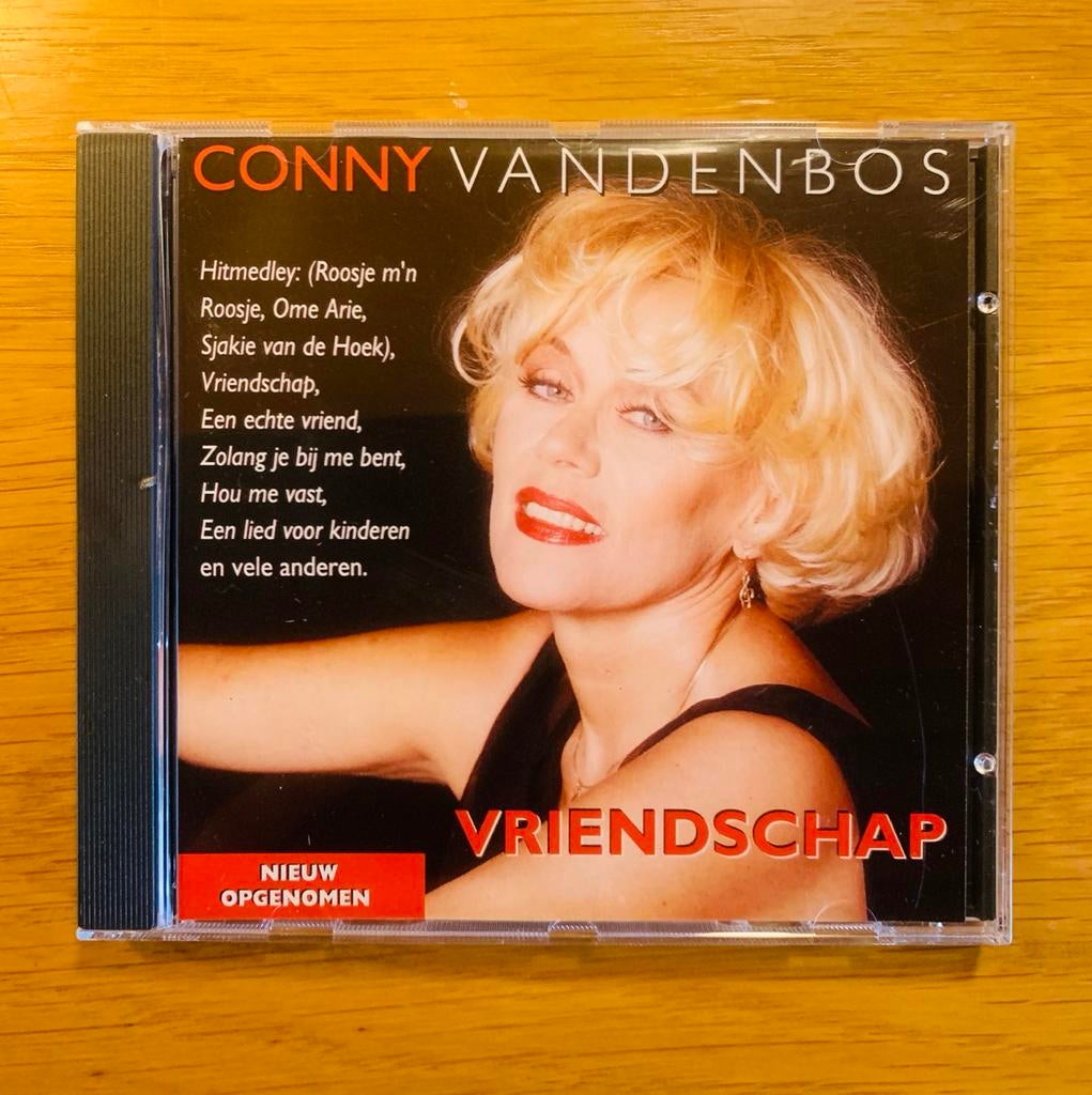 CD Conny Vandenbos - Vriendschap zgan, Ophalen of Verzenden, Zo goed als nieuw, Levenslied of Smartlap