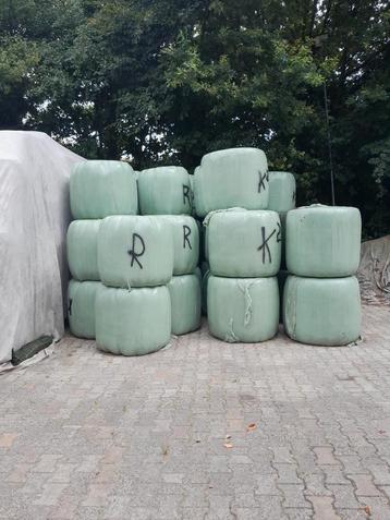 Midibalen te koop  beschikbaar voor biedingen