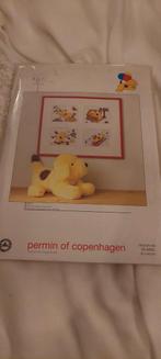 MOOI BORDUURPAKKET HONDJE DRIBBEL PERMIN OF COPENHAGEN, Hobby en Vrije tijd, Borduren en Borduurmachines, Ophalen of Verzenden