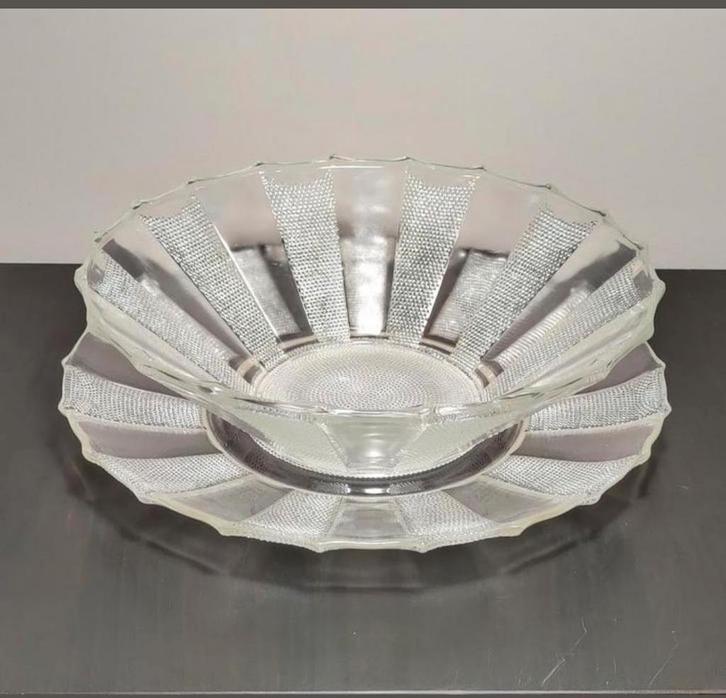 Art-déco coupe met onderbord, Antiek en Kunst, Antiek | Glas en Kristal, Ophalen of Verzenden