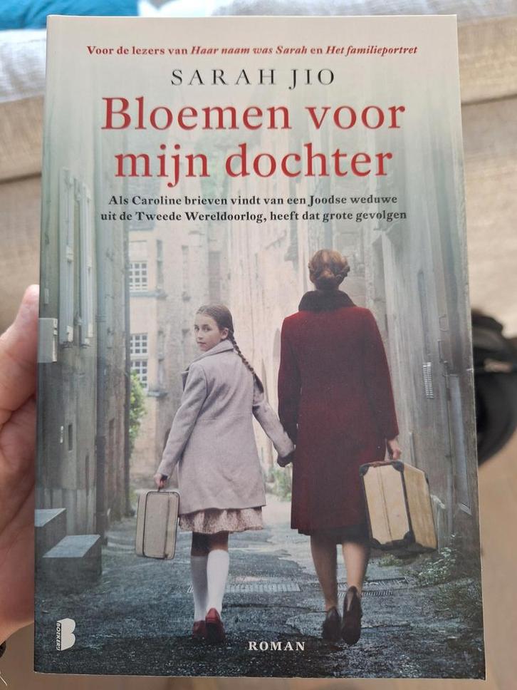 Bloemen voor mijn dochter - Sarah Jio, Boeken, Romans, Zo goed als nieuw, Nederland, Ophalen of Verzenden