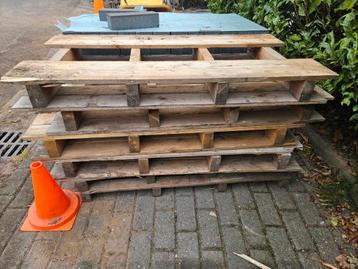 Pallets - Gratis af te halen beschikbaar voor biedingen