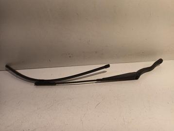 Ruitenwisserarm links voor Opel Corsa beschikbaar voor biedingen