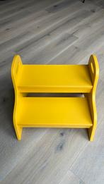 Ikea trapje van hout., Ophalen, Zo goed als nieuw